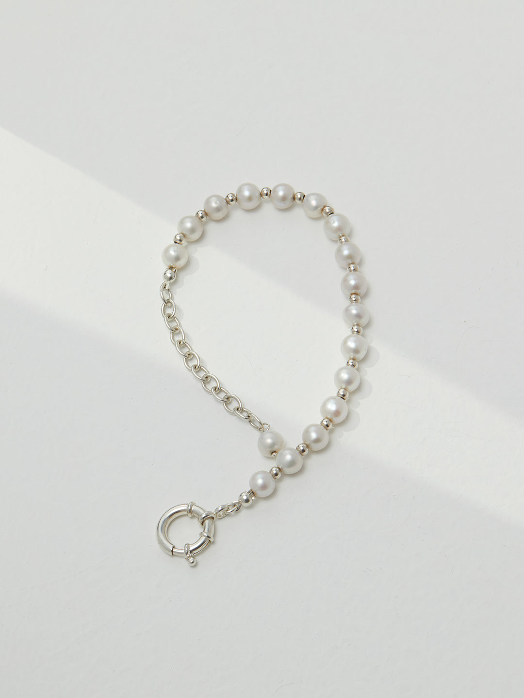 Signature Collection Pearl Chain Bracelet